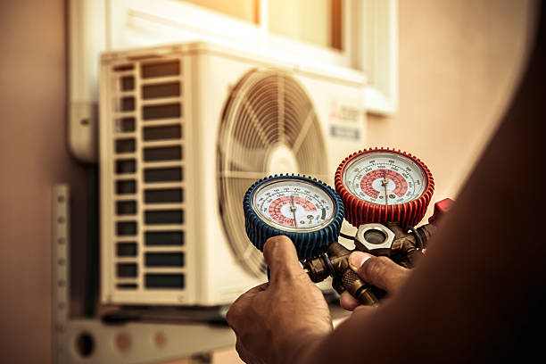 Professional Hvac technician working in Coleman, MI